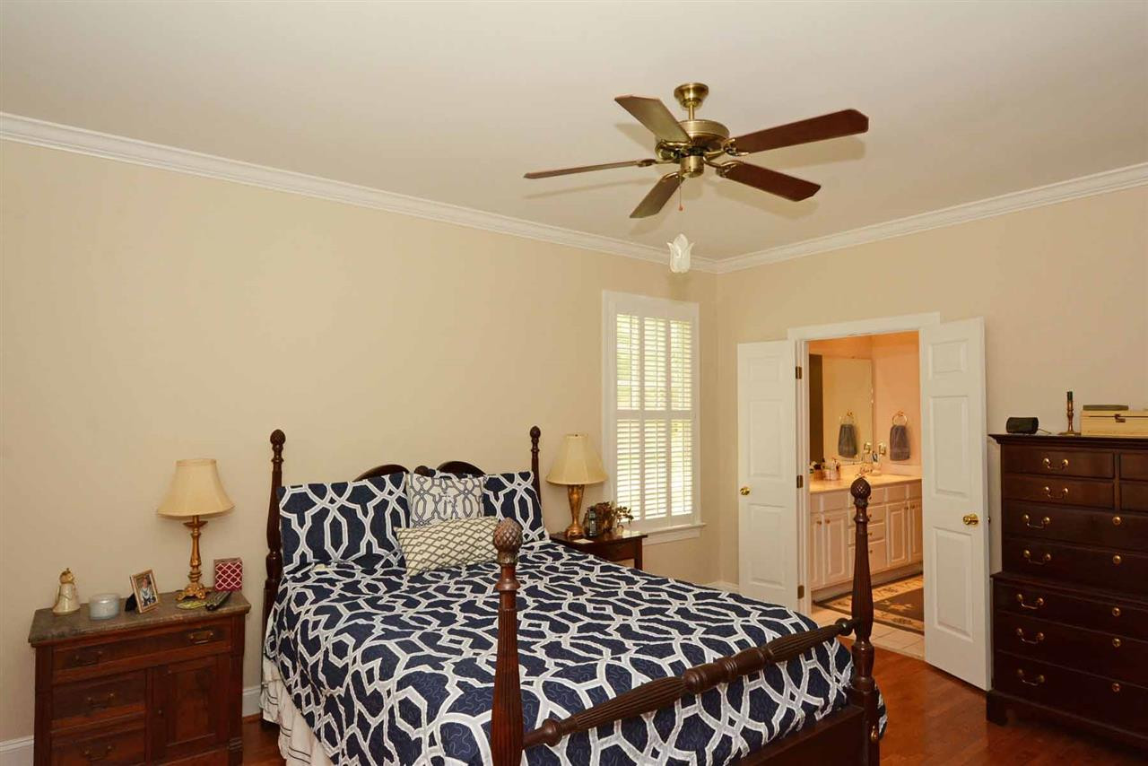 1404 Canfield Court Raleigh, NC 27608 - Photo 13 of 25 Photo 13