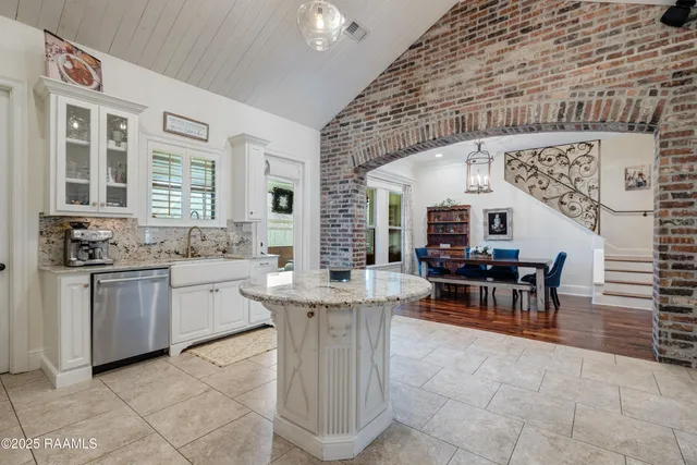 $720,000 | 105 Quiet Oaks Drive, Youngsville, LA 70592