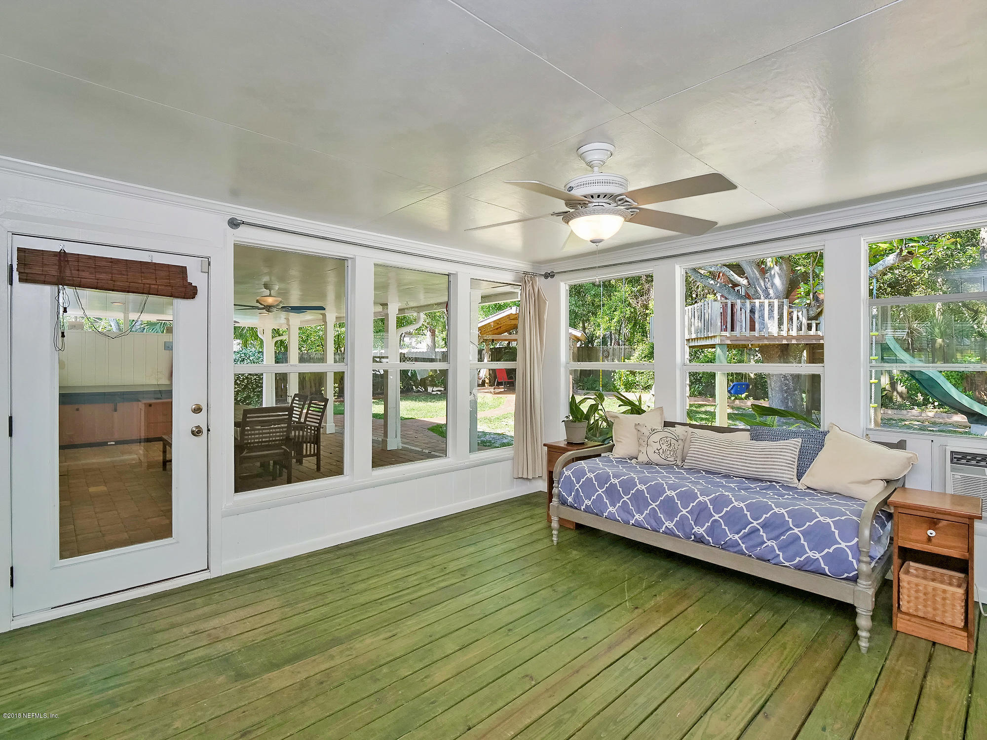 900 Lincoln Road Neptune Beach, FL 32266 - Photo 23 of 46 Florida room/ family Room