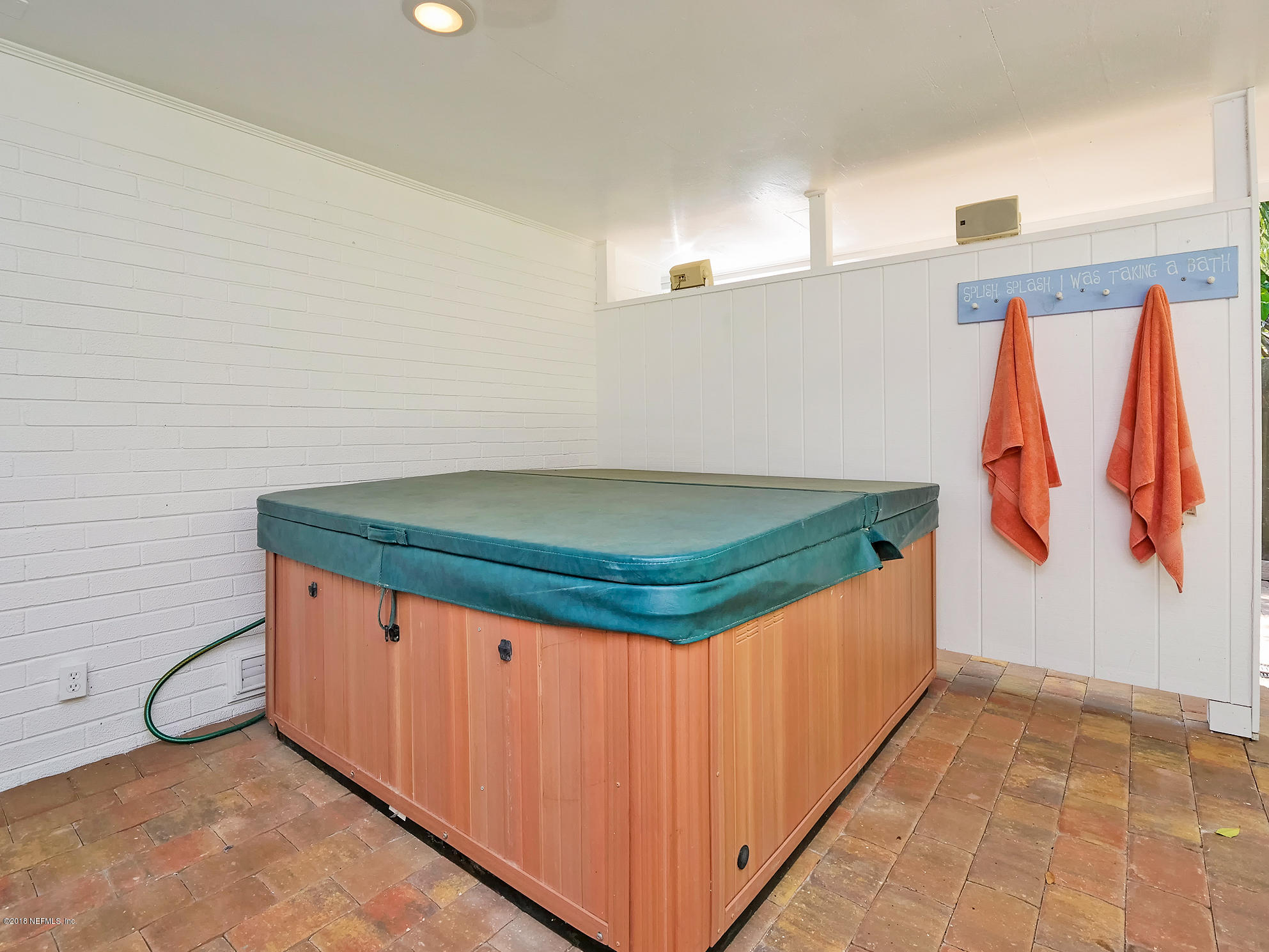 900 Lincoln Road Neptune Beach, FL 32266 - Photo 25 of 46 Jucuzzi