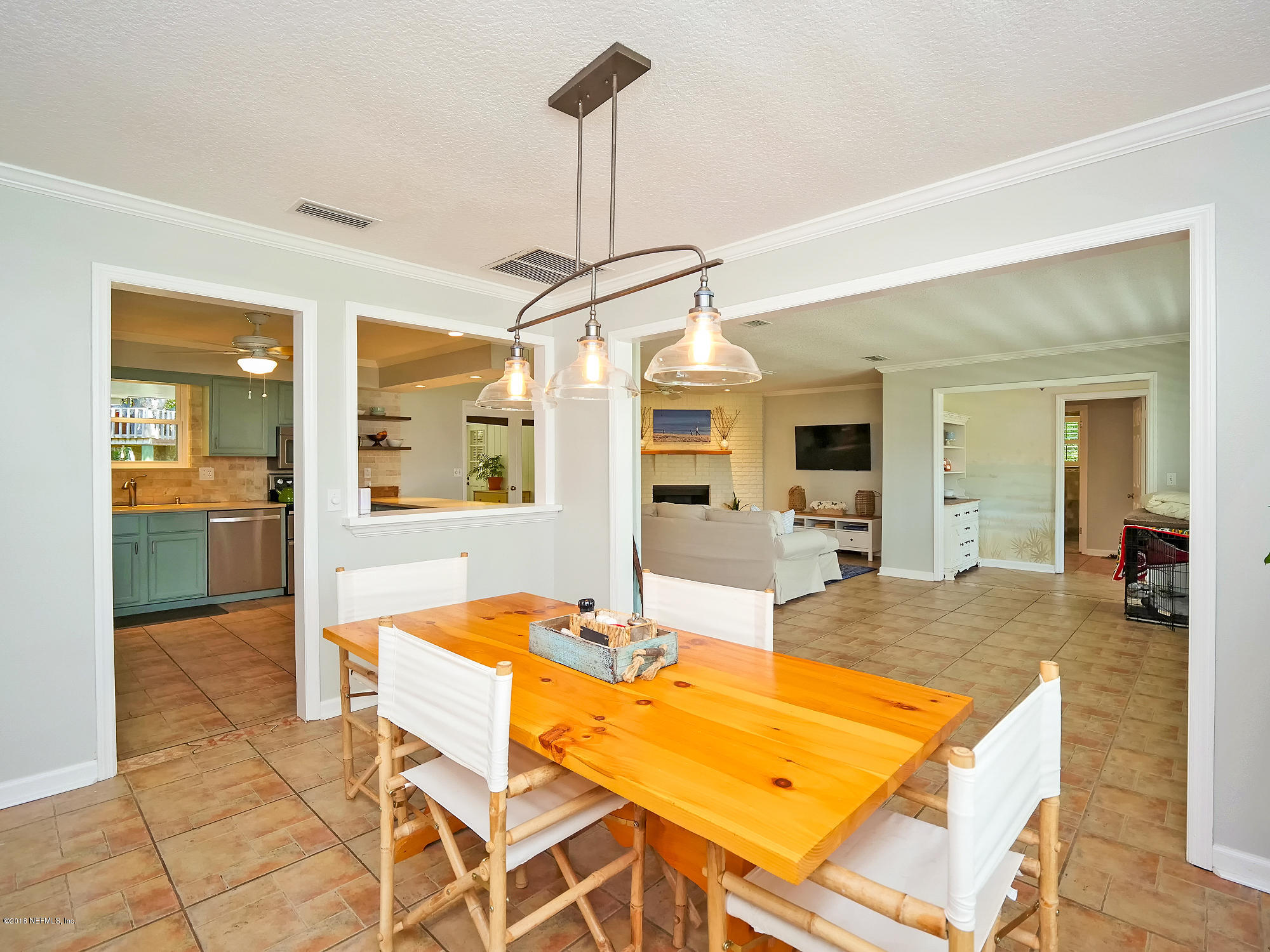 Dining room 2
