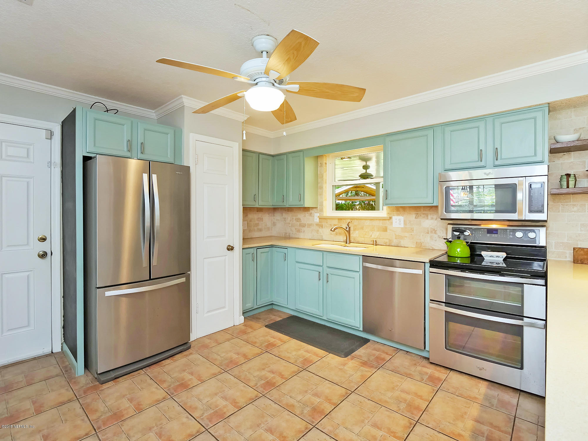 900 Lincoln Road Neptune Beach, FL 32266 - Photo 10 of 46 Updated kitchen