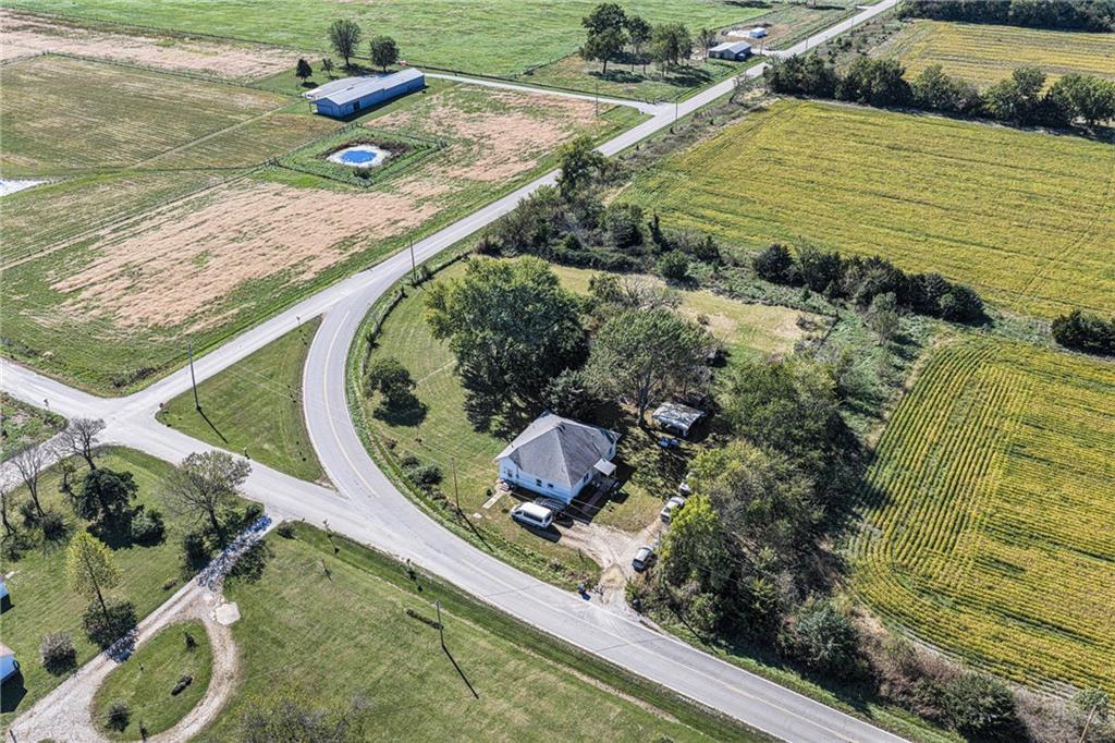 34656 Cedar Niles Road Paola, KS 66071 - Photo 25 of 31