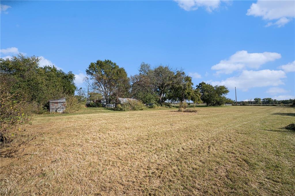 34656 Cedar Niles Road Paola, KS 66071 - Photo 10 of 31