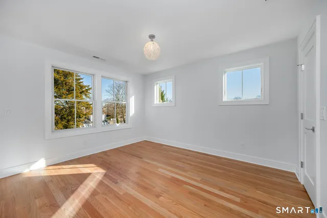 $2,299,000 | 127 Paul Place, Fairfield, CT 06824