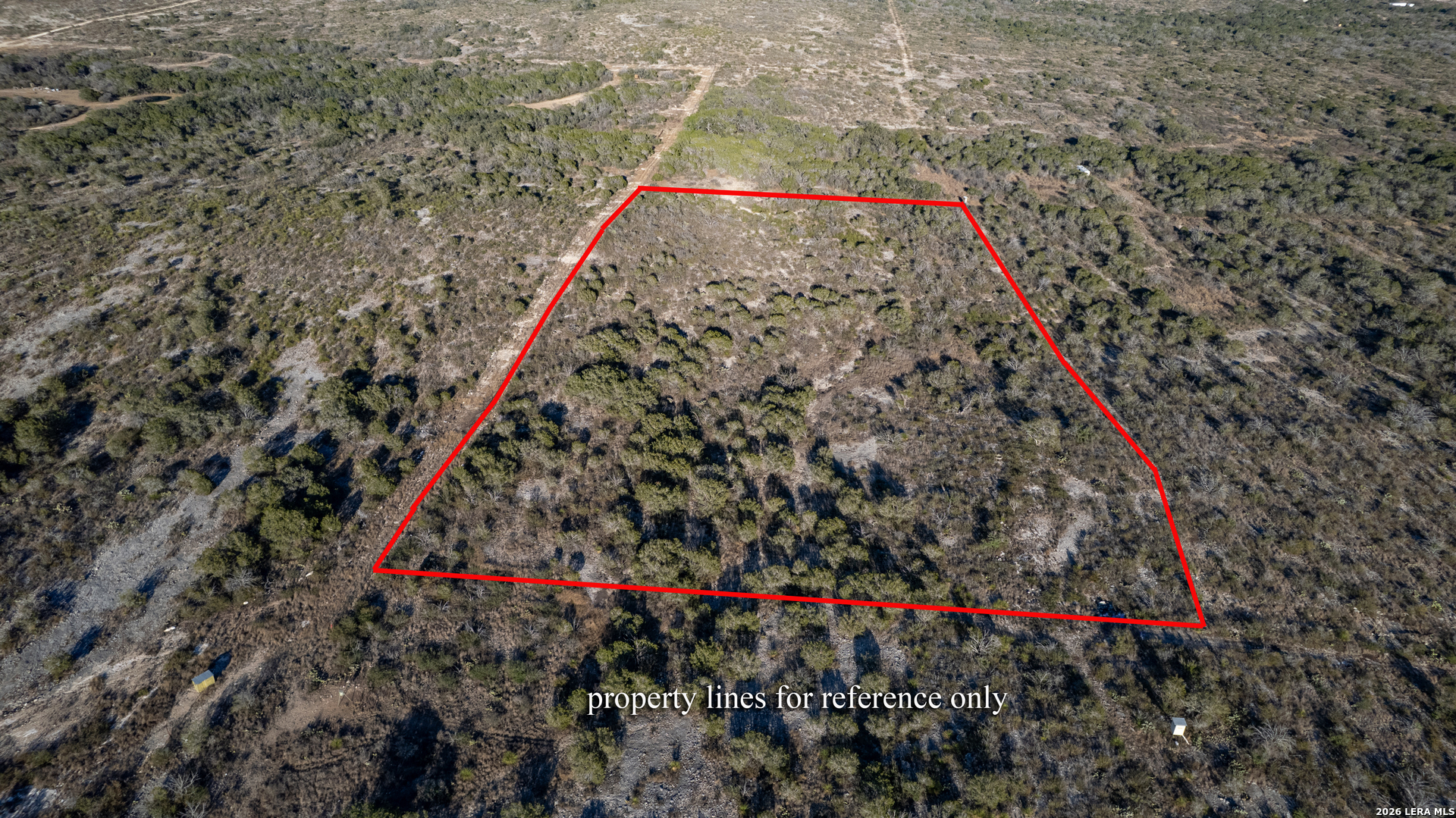 380 Doe Uvalde, TX 78801 - Photo 6 of 9