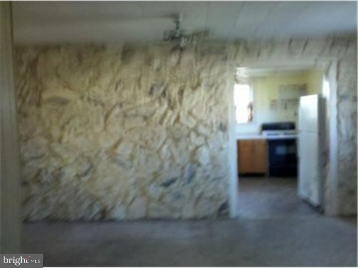 224 Berlin Road Clementon, NJ 08021 - Photo 3 of 13 Dining Room