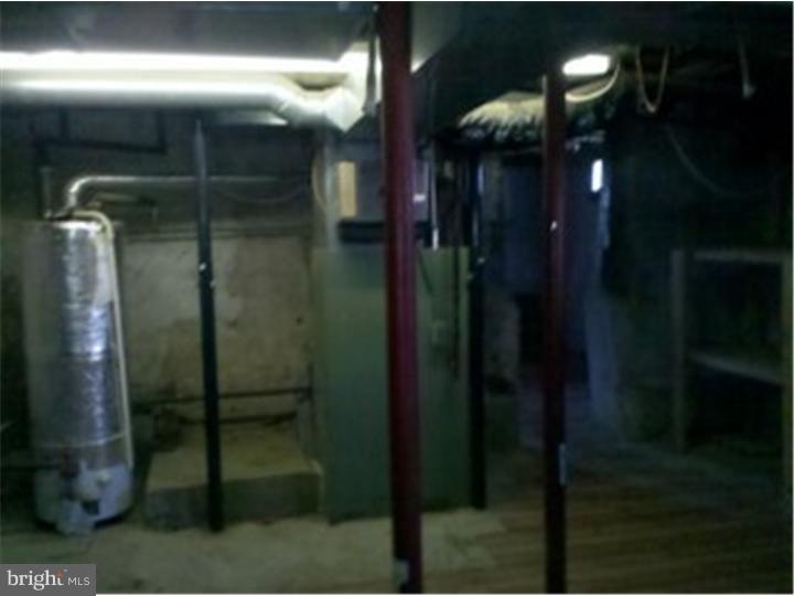 224 Berlin Road Clementon, NJ 08021 - Photo 10 of 13 Basement