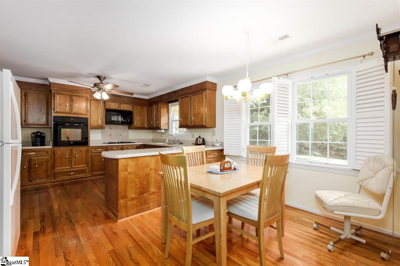 206 Woody Creek Road Greer, SC 29650 - Photo 11 of 31 Gallery Image 11