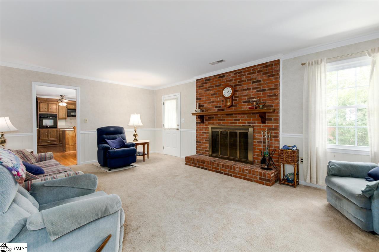 206 Woody Creek Road Greer, SC 29650 - Photo 15 of 31 Gallery Image 15