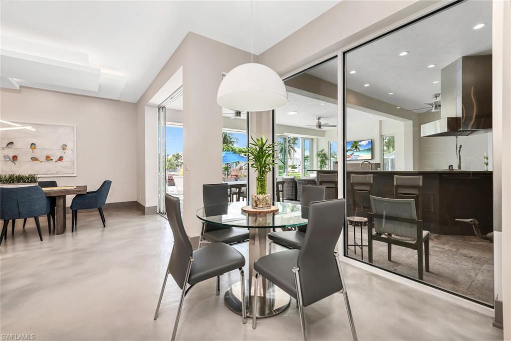 2079 Tarpon Road Naples, FL 34102 - Photo 12 of 34 Gallery Image 12