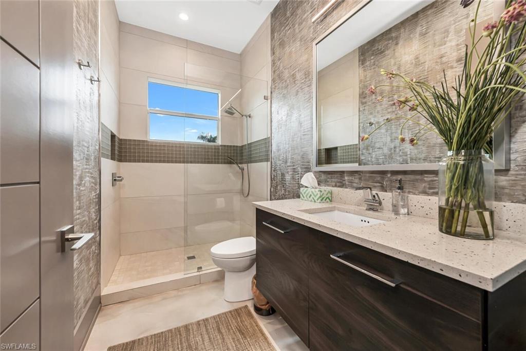 2079 Tarpon Road Naples, FL 34102 - Photo 20 of 34 Gallery Image 20