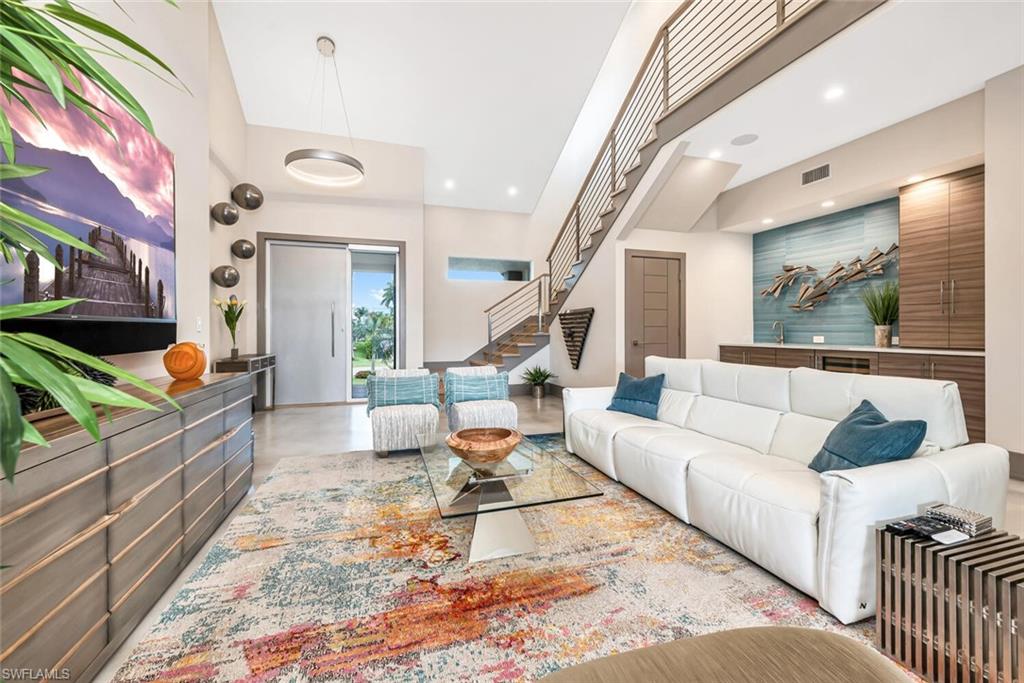 2079 Tarpon Road Naples, FL 34102 - Photo 8 of 34 Gallery Image 8