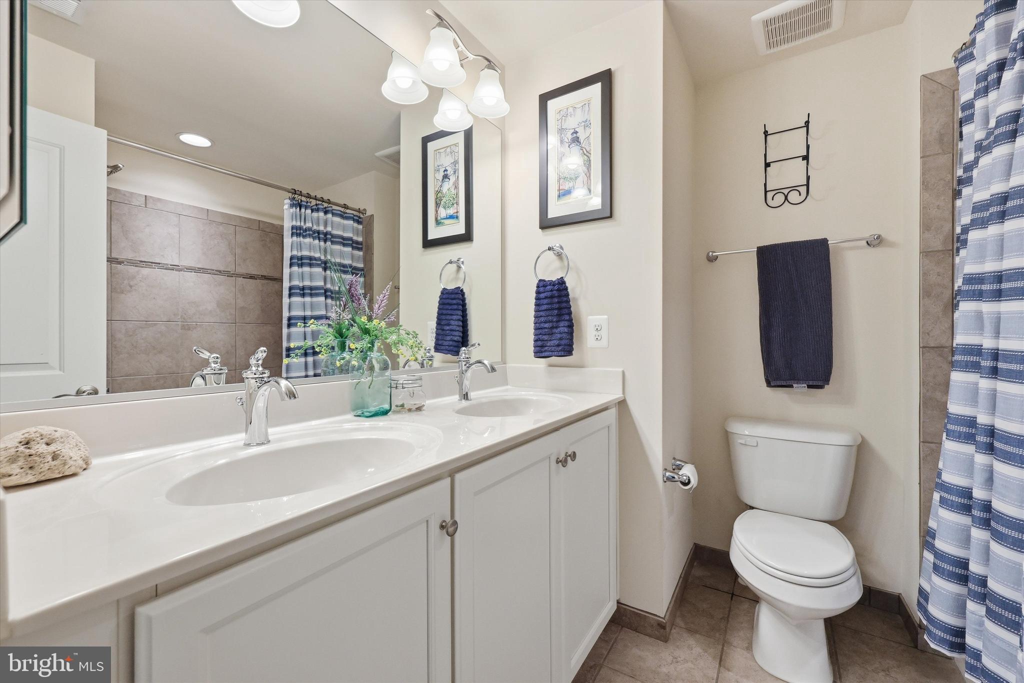 1004 Lindley Road Frederick, MD 21701 - Photo 24 of 50 Hall bath