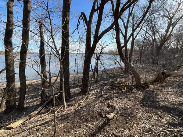 $170,000 | 18 Cottonwood Lake Drive, Windom, MN 56101