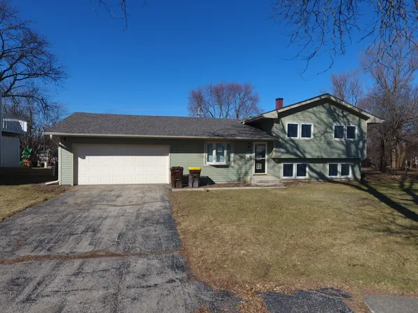 $289,900 | 632 O'Connell Court, Belvidere, IL 61008