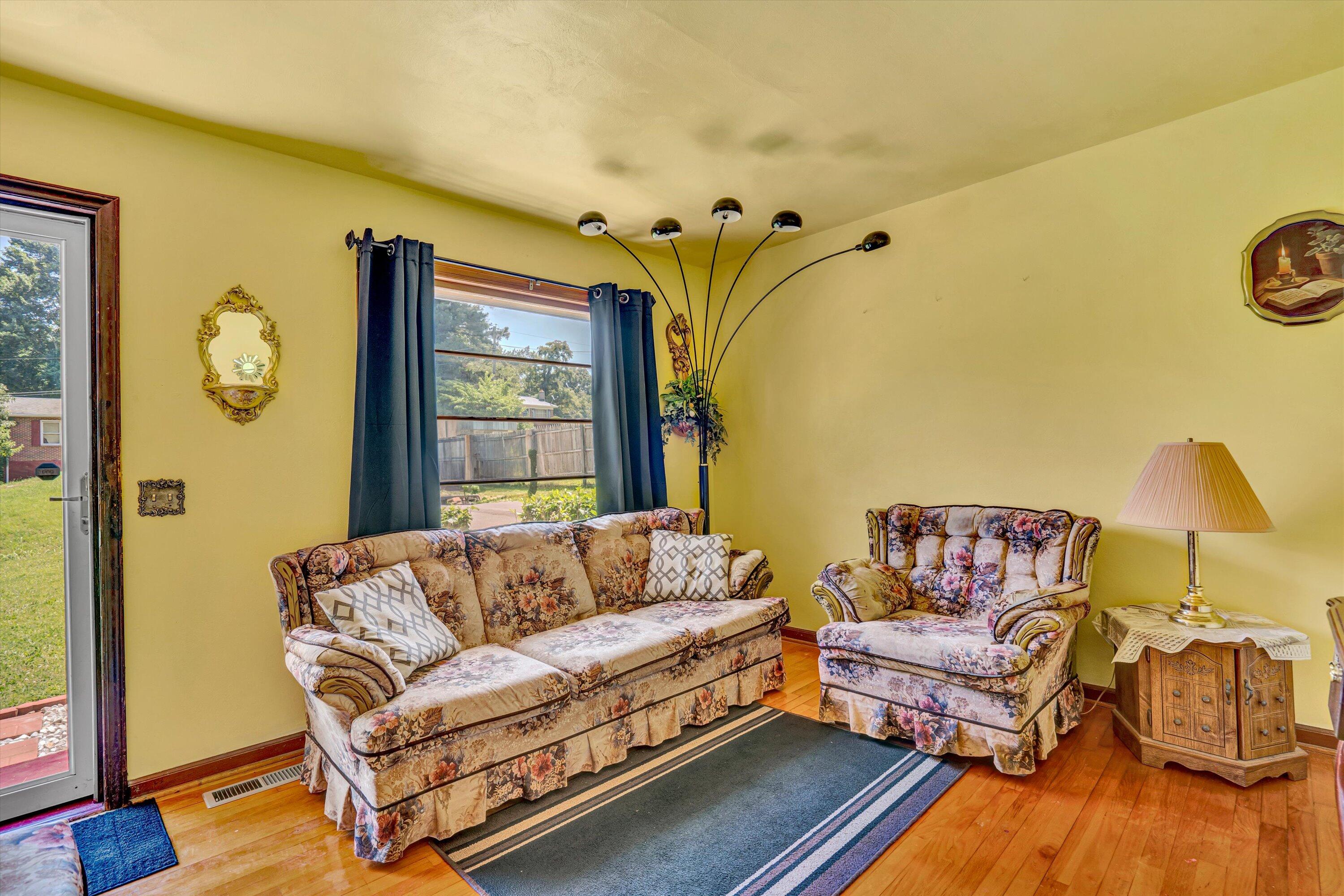 657 Power Dam Road Rocky Mount, VA 24151 - Photo 5 of 23 05-DSC00004