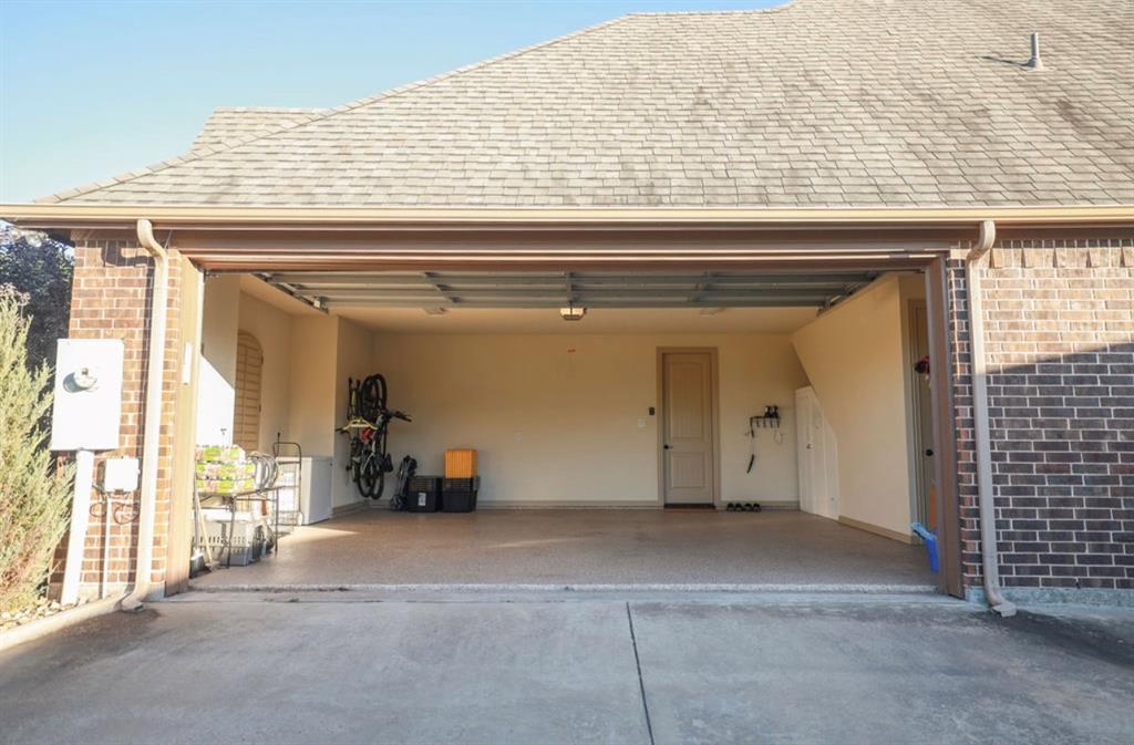 1387 Shadow Lakes Drive Wills Point, TX 75169 - Photo 25 of 33 a view of living room