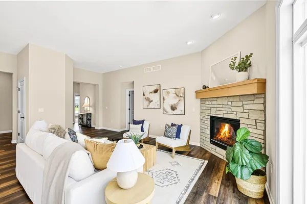 $599,000 | 1320 Prairie Creek Boulevard, Unit 2, Oconomowoc, WI 53066