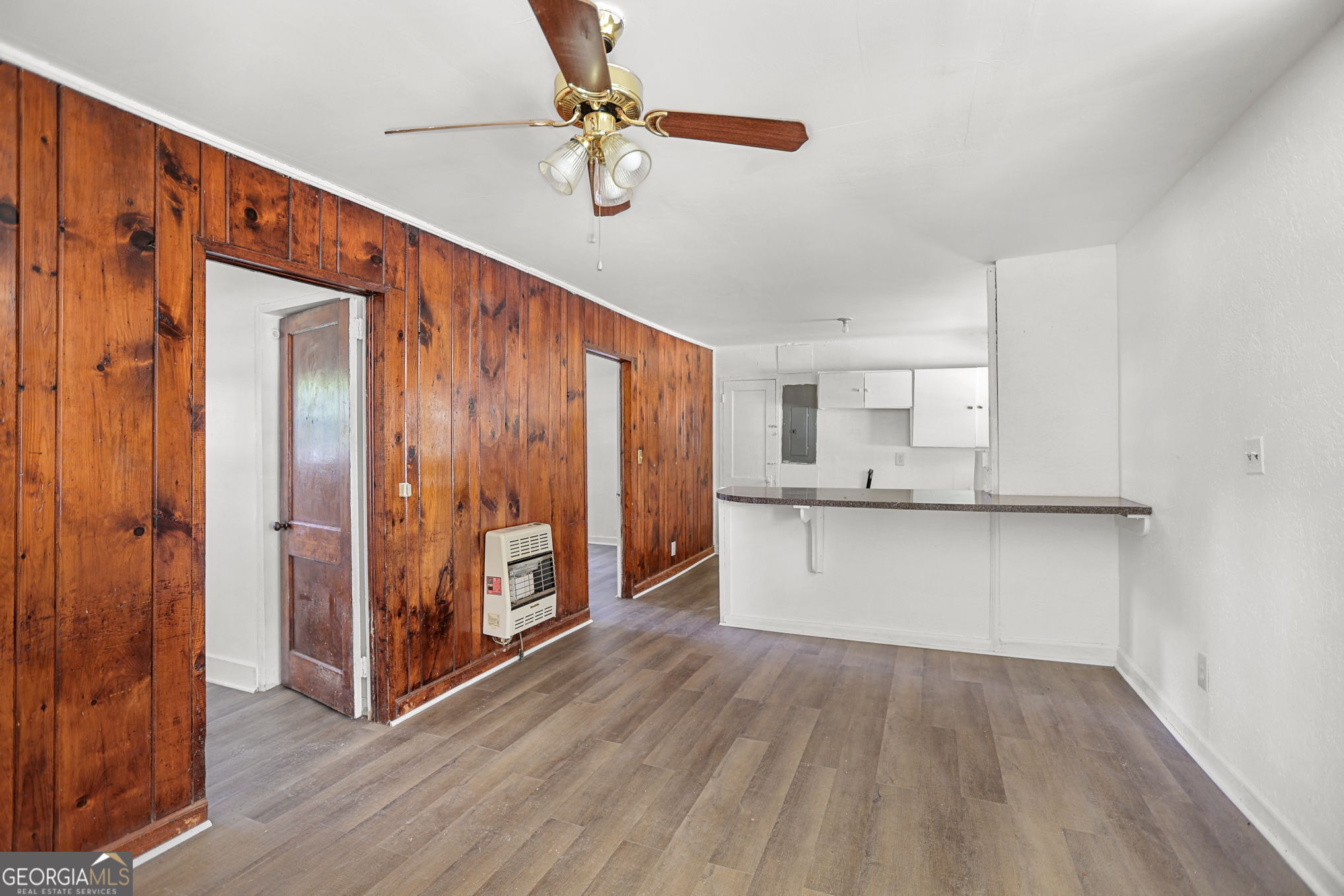 138 Main Street Sharpsburg, GA 30277 - Photo 6 of 34 a view interior of the house and front door