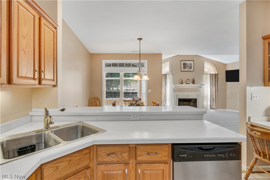 5645 Clingan Road, Unit 2B Struthers, OH 44471 - Photo 7 of 26