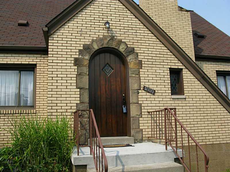 4100 Mt Troy Road Pittsburgh, PA 15214 - Photo 2 of 25 Exterior Front. Classic Rounded Wood Door. Stained Glass Insert.