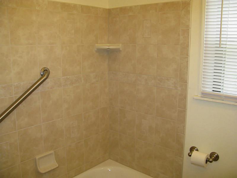4100 Mt Troy Road Pittsburgh, PA 15214 - Photo 15 of 25 Master Bath/Spa.