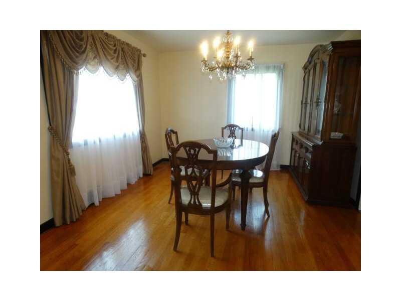 4100 Mt Troy Road Pittsburgh, PA 15214 - Photo 10 of 25 Dining Room.