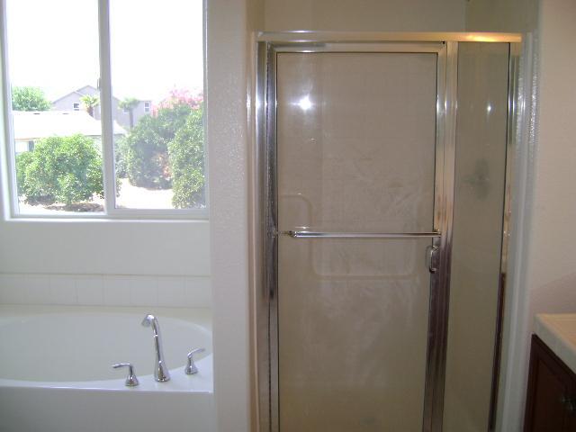 2377 North Thompson Avenue Reedley, CA 93654 - Photo 14 of 25 Gallery Image 14
