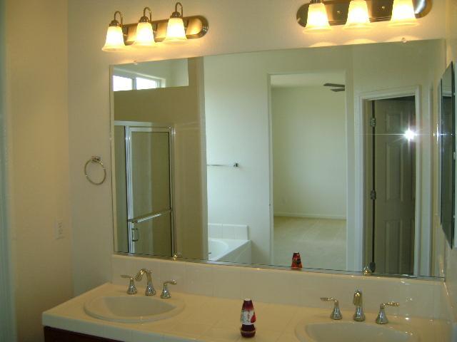 2377 North Thompson Avenue Reedley, CA 93654 - Photo 15 of 25 Gallery Image 15