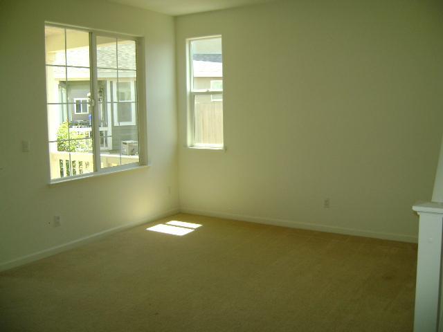 2377 North Thompson Avenue Reedley, CA 93654 - Photo 4 of 25 Gallery Image 4