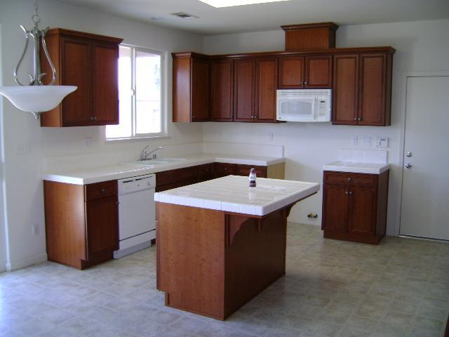 2377 North Thompson Avenue Reedley, CA 93654 - Photo 6 of 25 Gallery Image 6