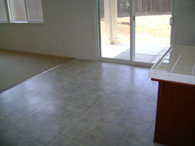 2377 North Thompson Avenue Reedley, CA 93654 - Photo 8 of 25 Gallery Image 8