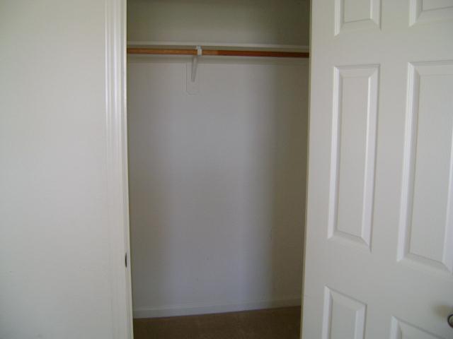 2377 North Thompson Avenue Reedley, CA 93654 - Photo 10 of 25 Gallery Image 10