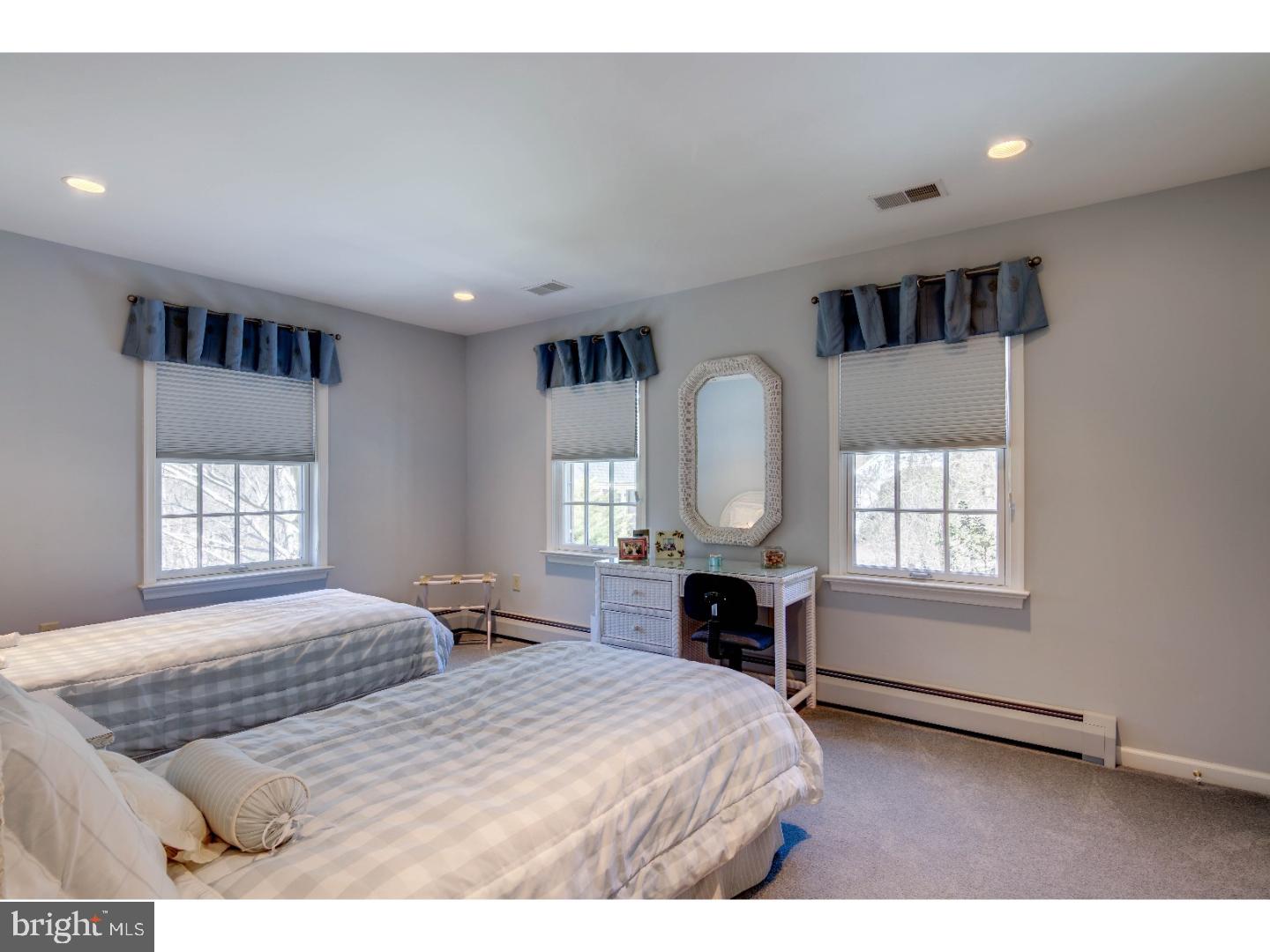 27 7 Springs Road Wayne, PA 19087 - Photo 16 of 25 Bedroom 2