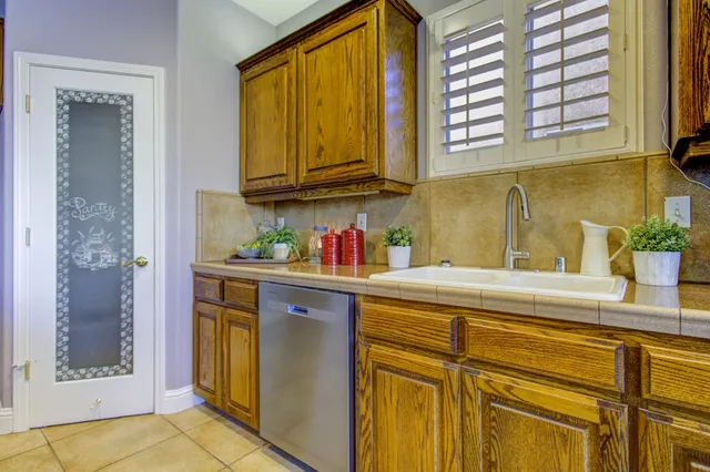 $629,900 | 2657 Lincoln Avenue, Clovis, CA 93611