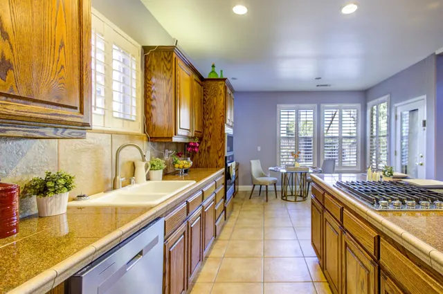 $629,900 | 2657 Lincoln Avenue, Clovis, CA 93611