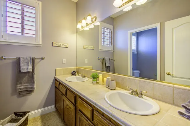 $629,900 | 2657 Lincoln Avenue, Clovis, CA 93611