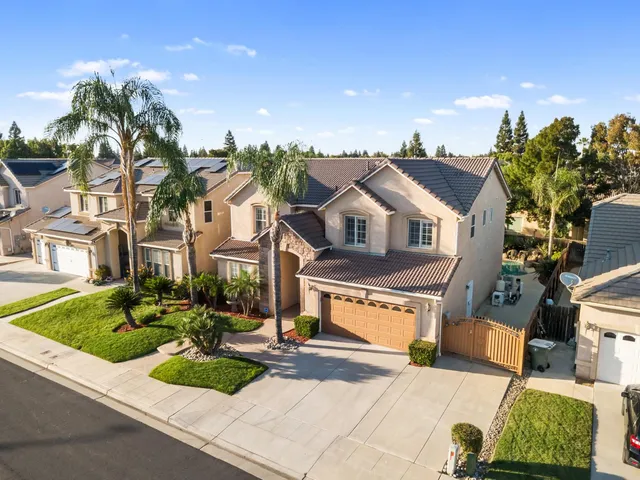 $629,900 | 2657 Lincoln Avenue, Clovis, CA 93611