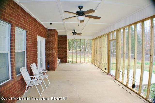 3771 Stage Road Coldwater, MS 38618 - Photo 32 of 36 IMG_4891 (640x427)