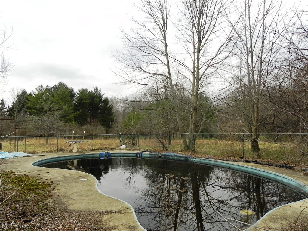 32000 Jackson Road Chagrin Falls, OH 44022 - Photo 3 of 11 Gallery Image 3