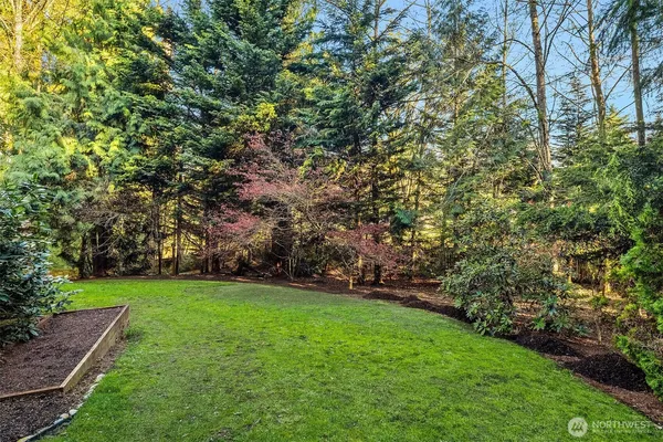 $1,250,000 | 16040 Southeast 127th Place, Renton, WA 98059