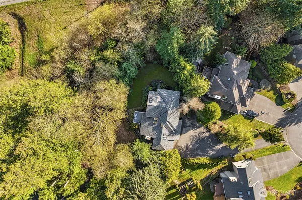 $1,250,000 | 16040 Southeast 127th Place, Renton, WA 98059