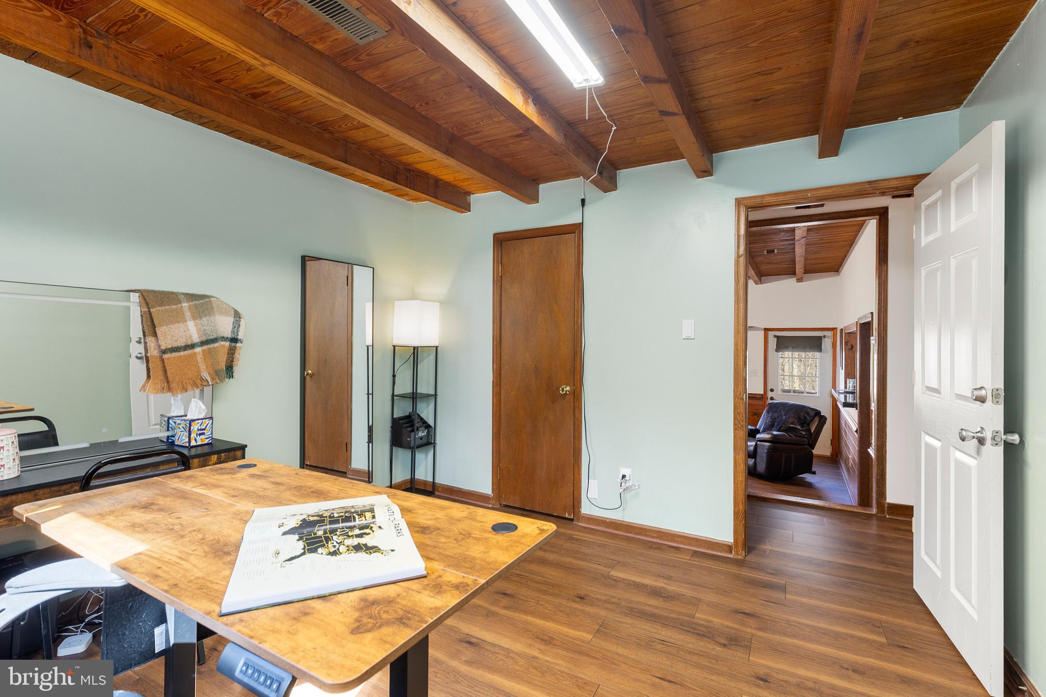 5708 Lakeview Road Quinton, VA 23141 - Photo 22 of 53 a view of a livingroom with furniture and a hallway