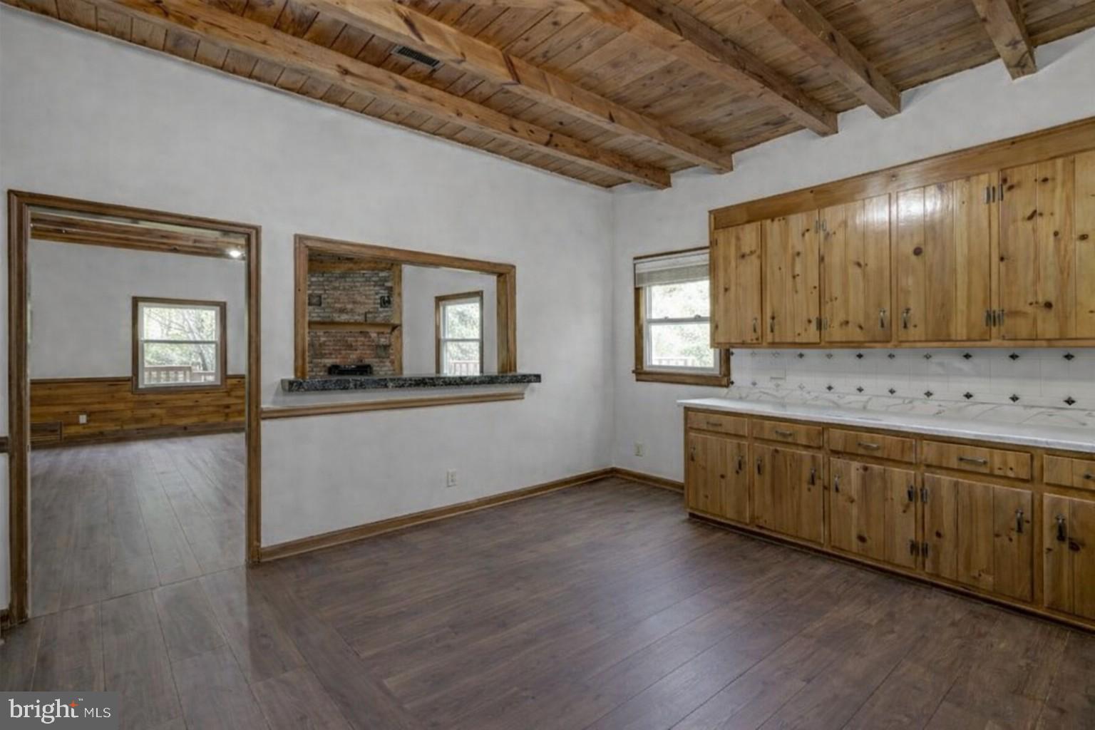 5708 Lakeview Road Quinton, VA 23141 - Photo 47 of 53 a view of an empty room and window