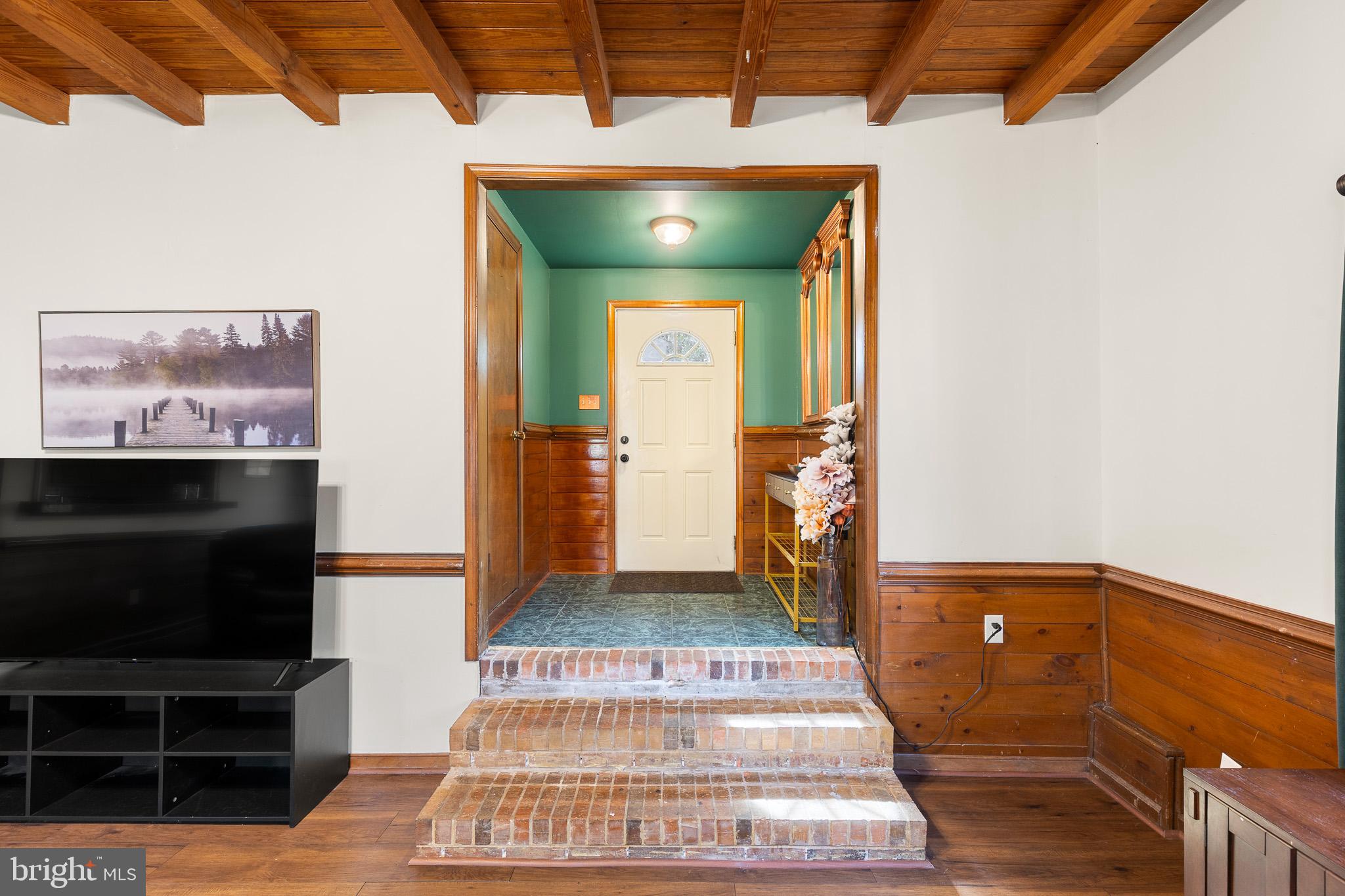 5708 Lakeview Road Quinton, VA 23141 - Photo 8 of 53 a view of lobby with furniture