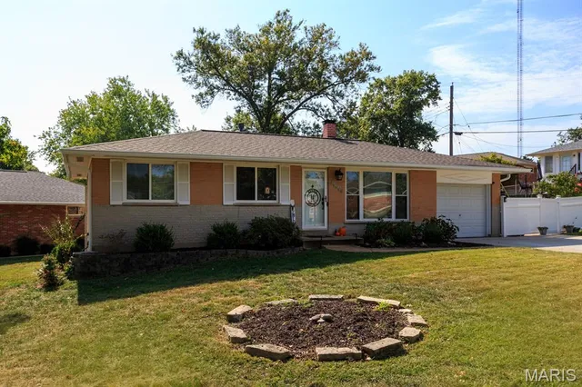 $265,000 | 11206 Santa Clara Drive, St. Louis, MO 63126