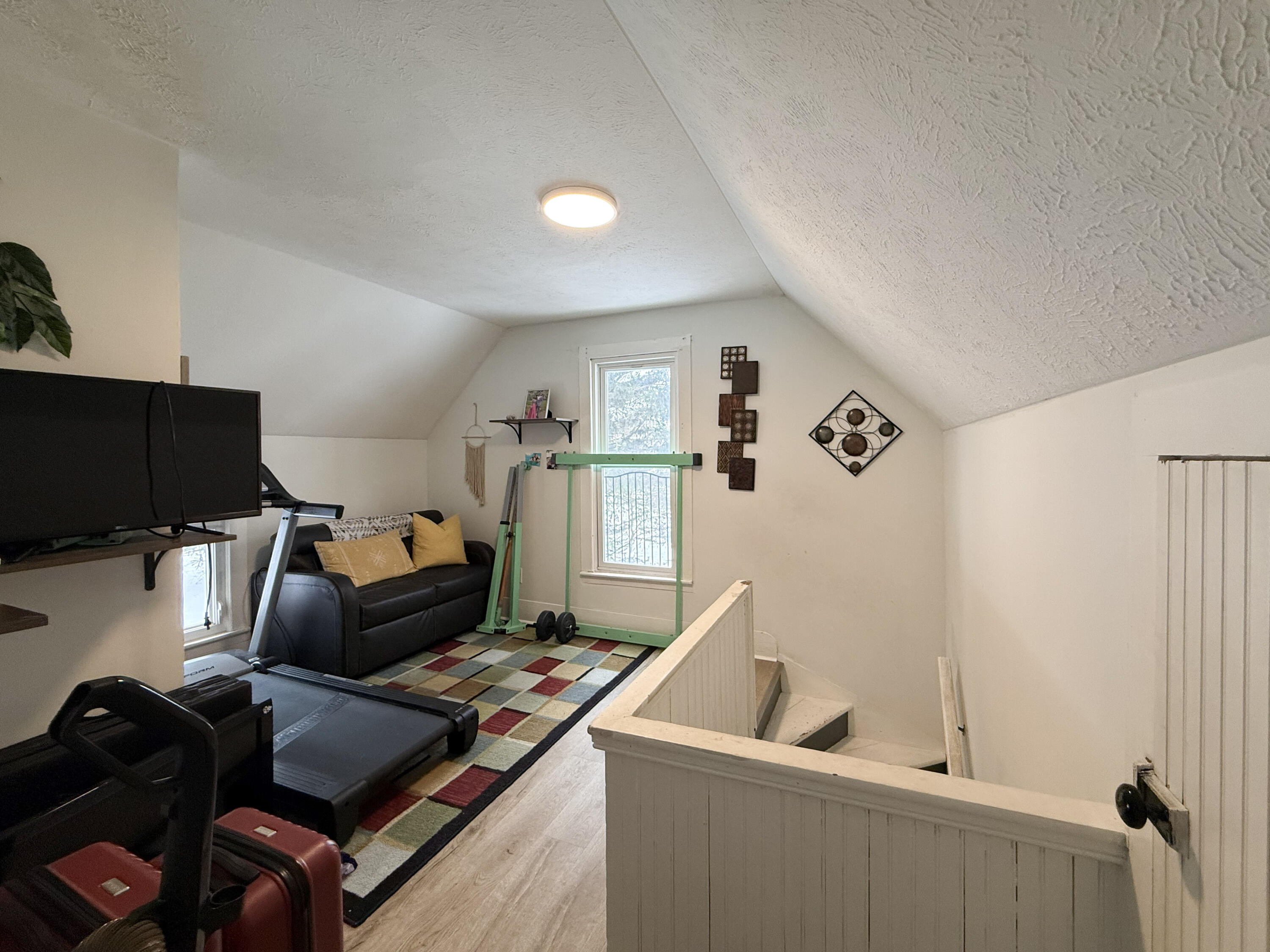 64374 Mullen Road Cassopolis, MI 49031 - Photo 15 of 24 UPPER LANDING