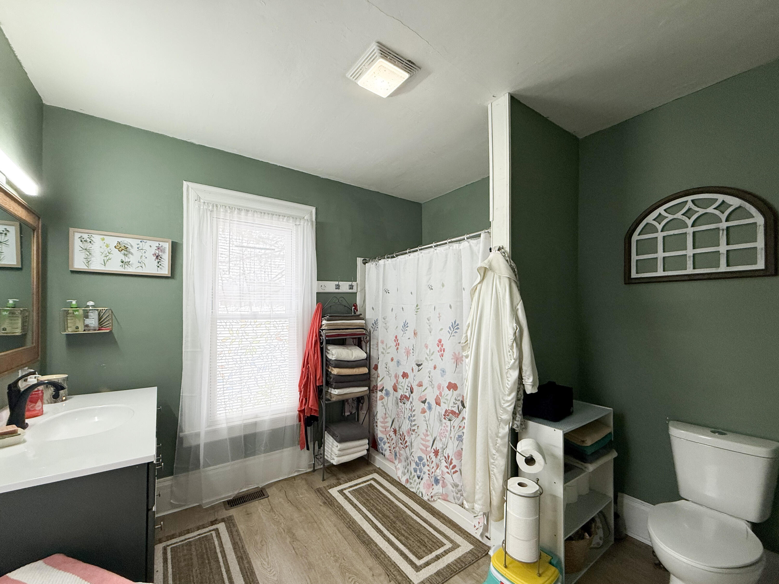 64374 Mullen Road Cassopolis, MI 49031 - Photo 17 of 26 BATHROOM