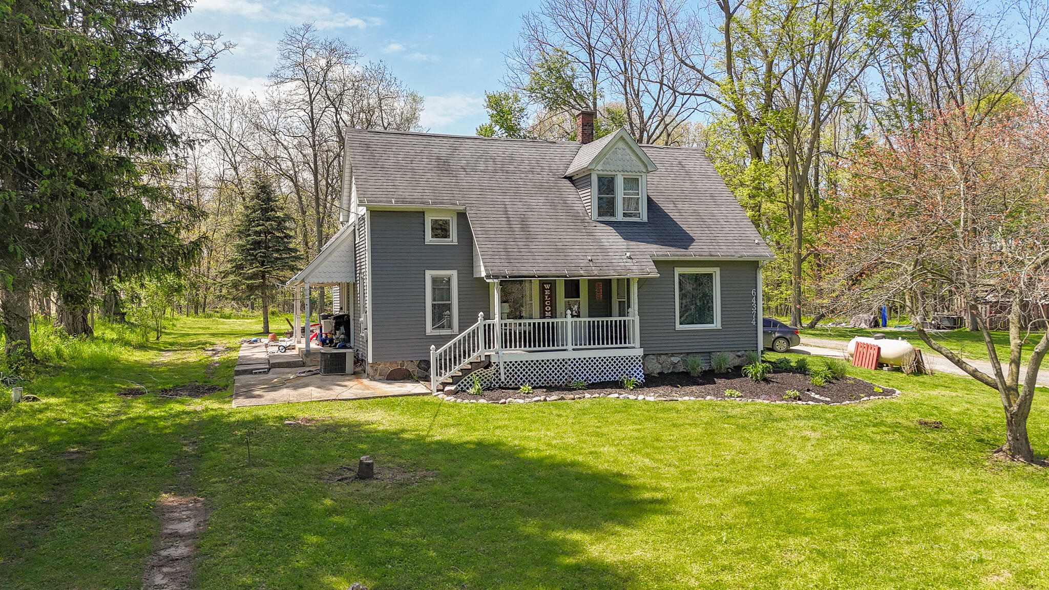 64374 Mullen Road Cassopolis, MI 49031 - Photo 5 of 26 EXTERIOR